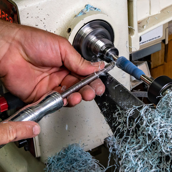 Show custom content to provide an overview of the image and heading