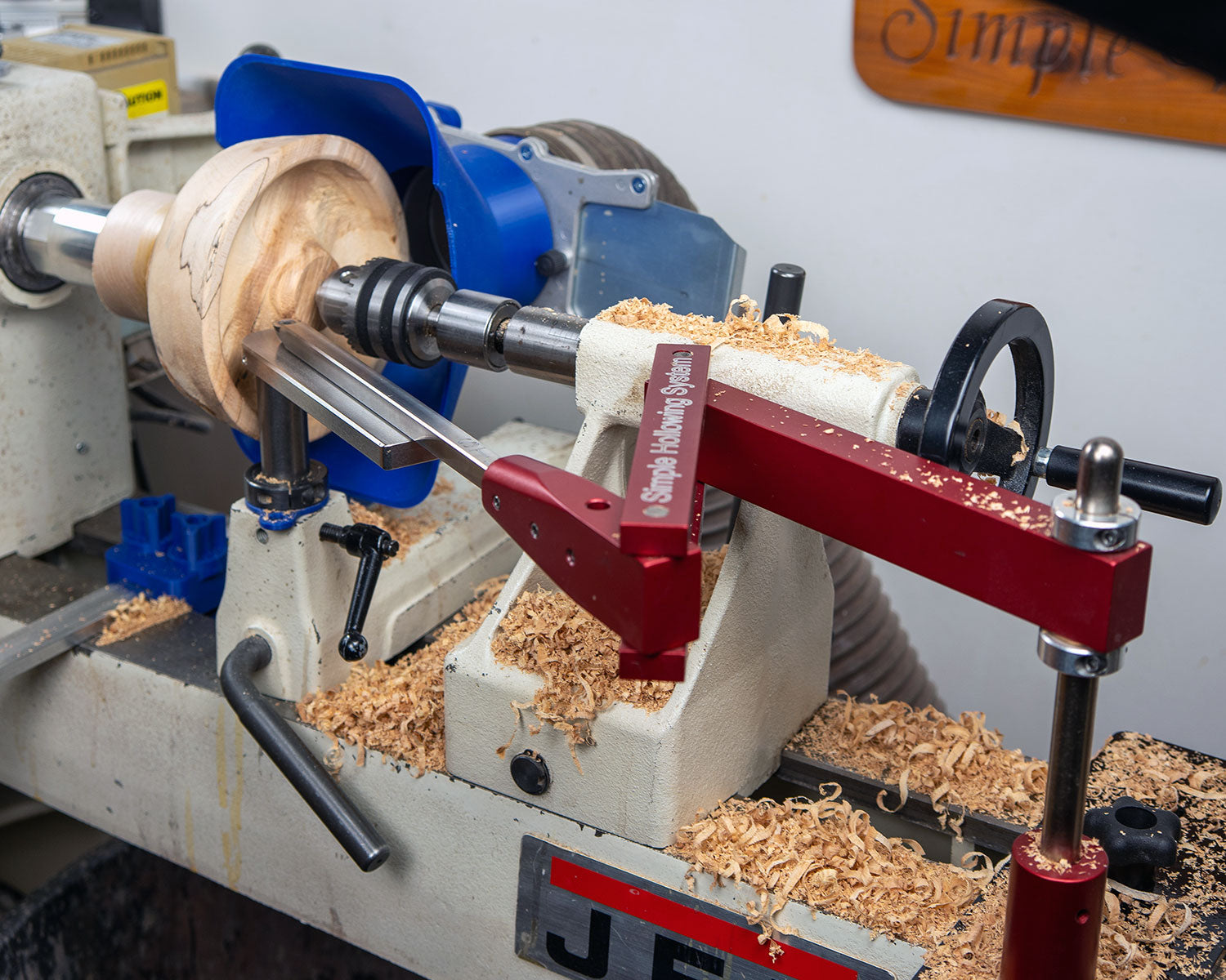 Hollowing System Helps Stabilize and Guide Tools